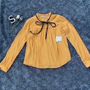 Active USA long sleeve shirt size S